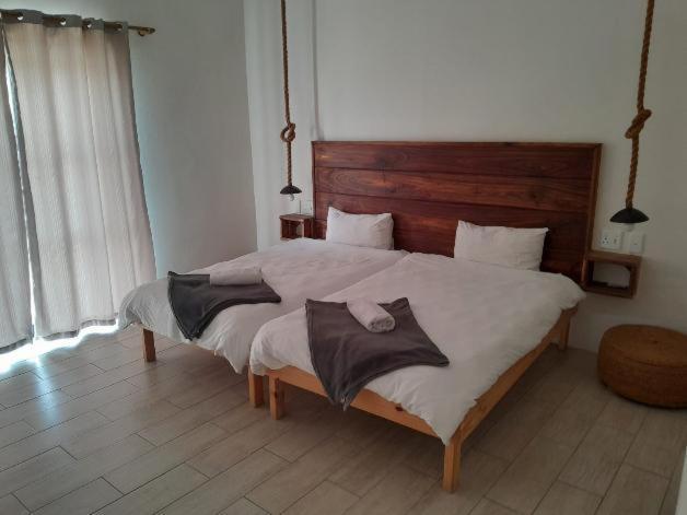 Beach Garden Guesthouse With Self Catering ซวาคอปมุนด์ ภายนอก รูปภาพ